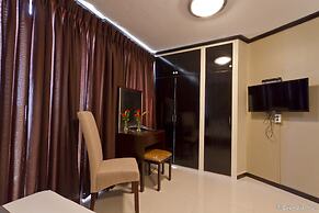 Richmond Plaza Hotel