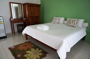 Smile Hua-Hin Resort