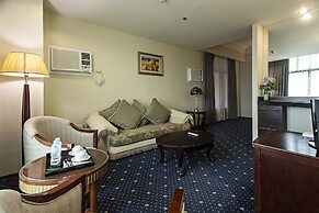 Sarrosa International Hotel and Residential Suites