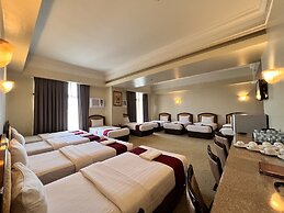 Sarrosa International Hotel and Residential Suites