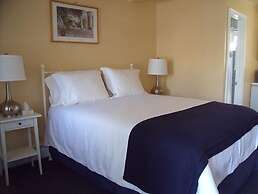 The Blue Inn At North Fork