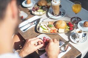 Cella Central Historic Boutique Hotel