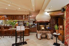 Cella Central Historic Boutique Hotel