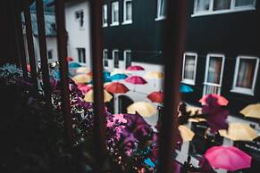 Cella Central Historic Boutique Hotel