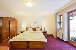 Cella Central Historic Boutique Hotel