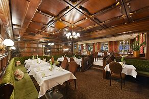 Cella Central Historic Boutique Hotel