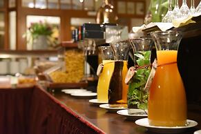 Cella Central Historic Boutique Hotel