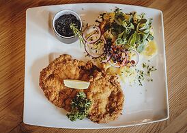 Cella Central Historic Boutique Hotel