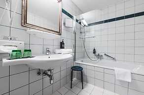 Cella Central Historic Boutique Hotel