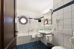 Cella Central Historic Boutique Hotel