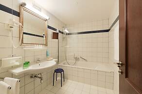 Cella Central Historic Boutique Hotel