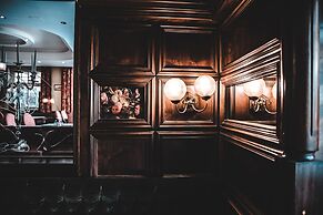 Cella Central Historic Boutique Hotel