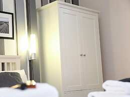 The Riviera Guest House