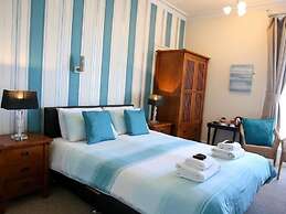 The Riviera Guest House