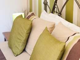 The Riviera Guest House