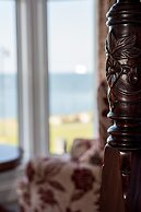 The Riviera Guest House