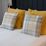 The Riviera Guest House