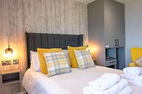 The Riviera Guest House