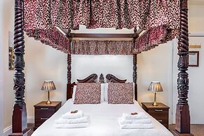 The Riviera Guest House