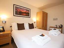 The Riviera Guest House