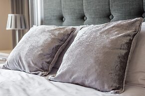 The Riviera Guest House