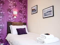 The Riviera Guest House