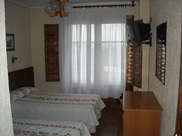 Hostal Paratene