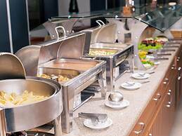 Ibis Curitiba Shopping