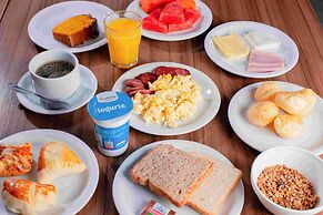 Ibis Curitiba Shopping