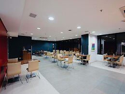 Ibis Curitiba Shopping