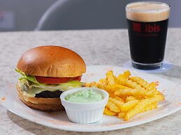 Ibis Curitiba Shopping