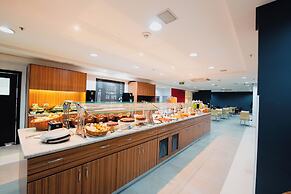 Ibis Curitiba Shopping