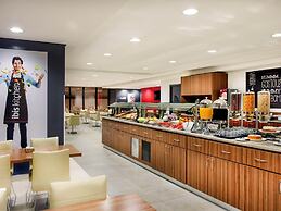 Ibis Curitiba Shopping