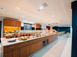 Ibis Curitiba Shopping