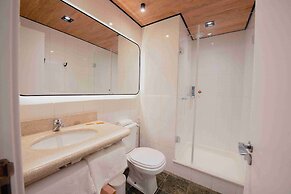 Ibis Curitiba Shopping