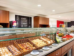 Ibis Curitiba Shopping