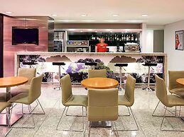 Ibis Curitiba Shopping