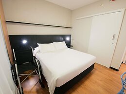 Ibis Curitiba Shopping