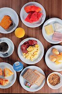 Ibis Curitiba Shopping