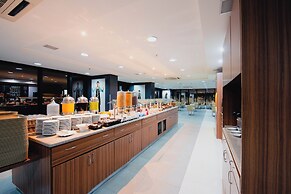 Ibis Curitiba Shopping