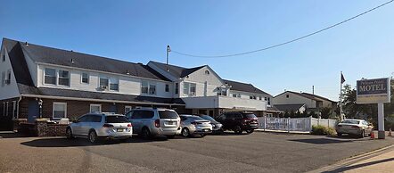 Pelican Point Motel