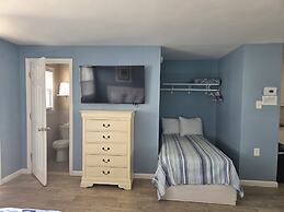 Pelican Point Motel