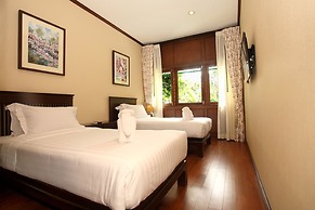 Raya Resort Beach front - The Most Green Resort in Cha-am