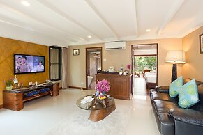 Raya Resort Beach front - The Most Green Resort in Cha-am