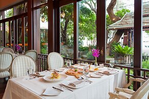 Raya Resort Beach front - The Most Green Resort in Cha-am