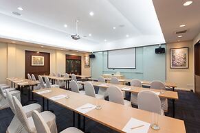 Raya Resort Beach front - The Most Green Resort in Cha-am