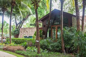 Raya Resort Beach front - The Most Green Resort in Cha-am