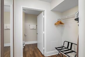 Naples Park Central Hotel