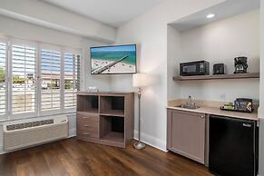 Naples Park Central Hotel