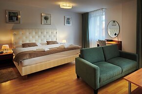 Urpin City Residence